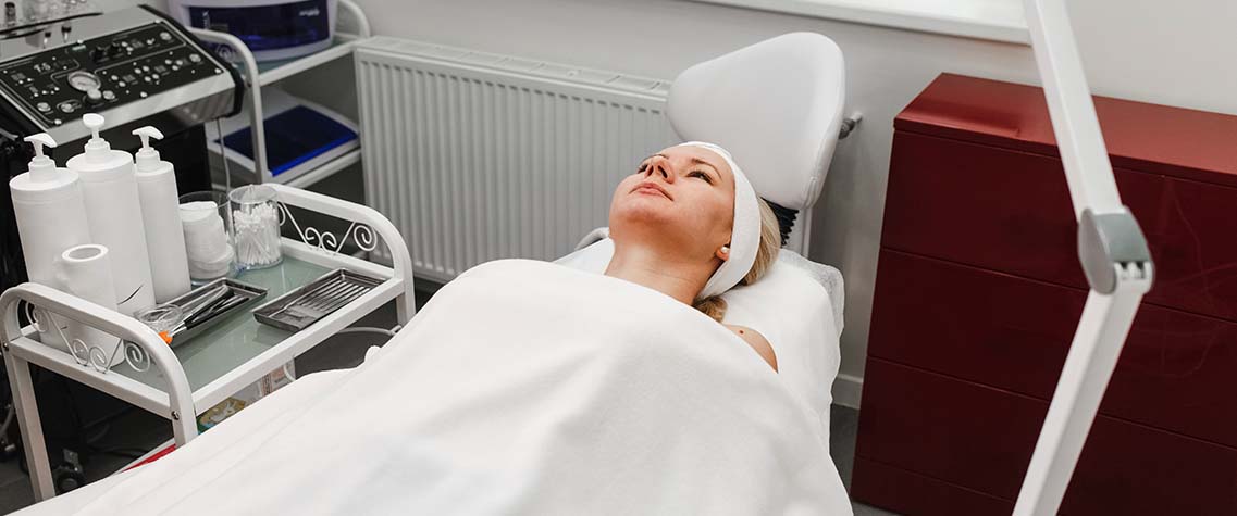 Here are tips for rejuvenating your sensitive skin